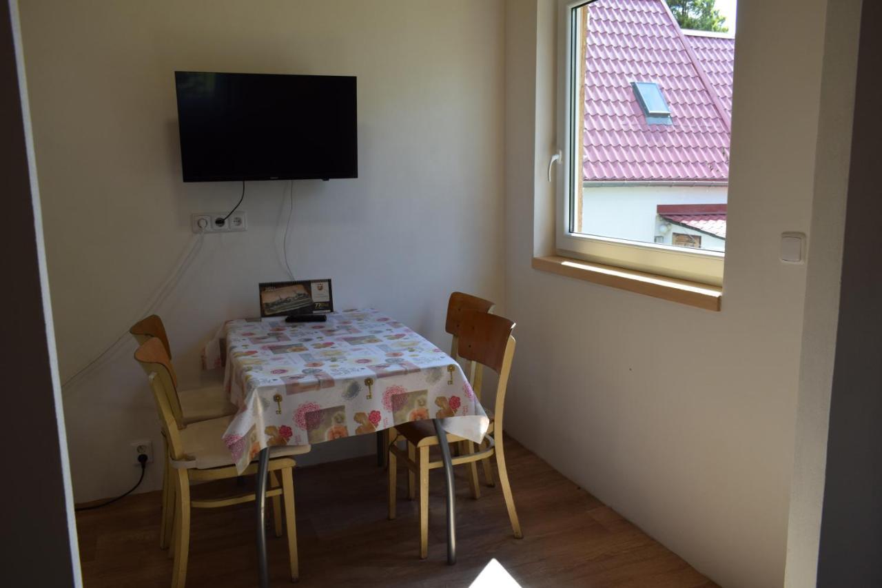 Chata Janov Lägenhet Exteriör bild